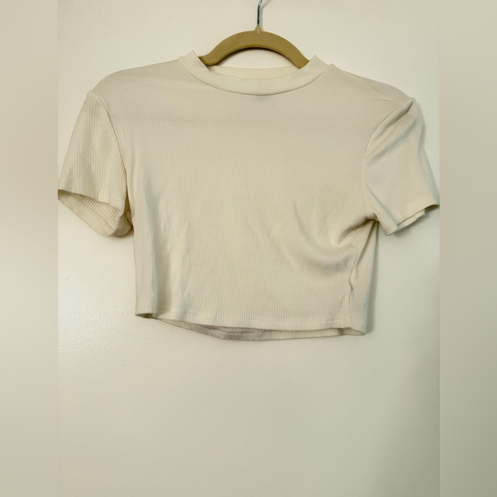 SHEIN Short Sleeve Ribbed Crop Top